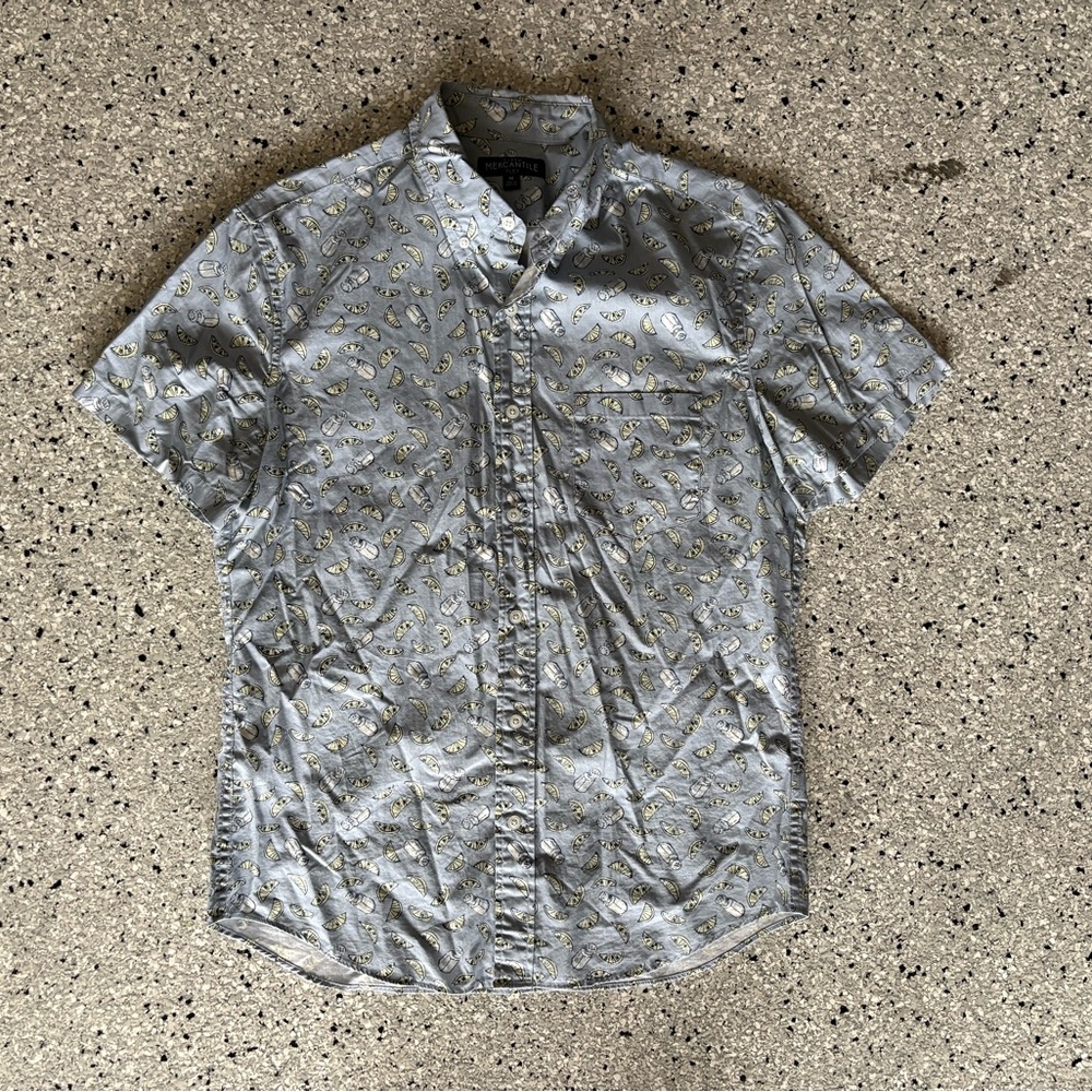 J. Crew Men’s Light Blue Short-Sleeve Button-Down Salt & Lime Print